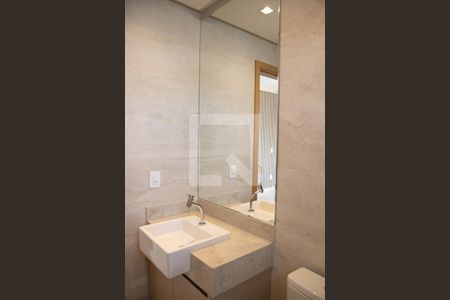 Apartamento para alugar com 79m², 2 quartos e 1 vaga Apartamento para alugar com 79m², 2 quartos e 1 vagaBanheiro da Suíte 2