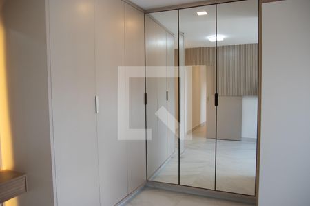 Apartamento para alugar com 79m², 2 quartos e 1 vaga Apartamento para alugar com 79m², 2 quartos e 1 vagaSuíte 02