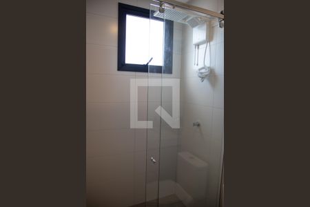 Apartamento para alugar com 79m², 2 quartos e 1 vaga Apartamento para alugar com 79m², 2 quartos e 1 vagaBanheiro da Suíte 1