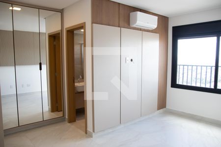 Apartamento para alugar com 79m², 2 quartos e 1 vaga Apartamento para alugar com 79m², 2 quartos e 1 vagaSuíte 02