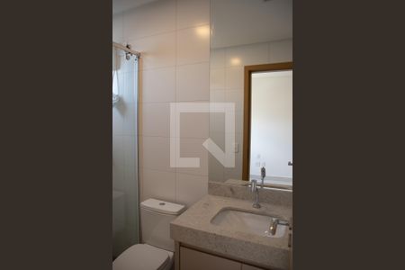 Apartamento para alugar com 79m², 2 quartos e 1 vaga Apartamento para alugar com 79m², 2 quartos e 1 vagaBanheiro da Suíte 1