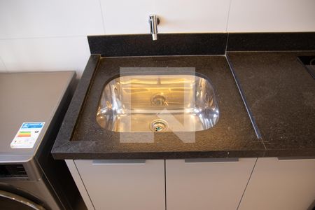 Apartamento para alugar com 79m², 2 quartos e 1 vaga Apartamento para alugar com 79m², 2 quartos e 1 vagaCozinha e Área de Serviço