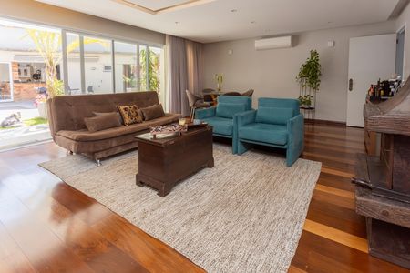 Casa à venda com 500m², 3 quartos e 3 vagasSala