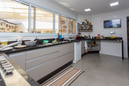Casa à venda com 500m², 3 quartos e 3 vagasCozinha