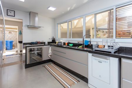 Casa à venda com 500m², 3 quartos e 3 vagasCozinha
