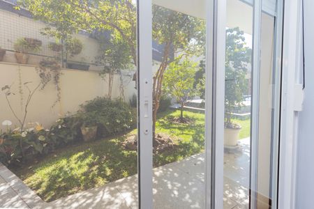 Casa à venda com 500m², 3 quartos e 3 vagasVista da Suíte 1