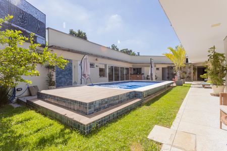 Casa à venda com 500m², 3 quartos e 3 vagasPiscina