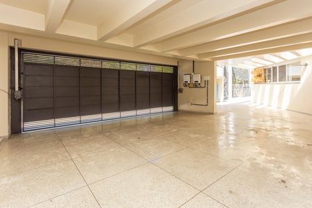 Casa à venda com 500m², 3 quartos e 3 vagasGaragem
