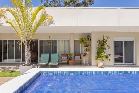 Casa à venda com 500m², 3 quartos e 3 vagasPiscina