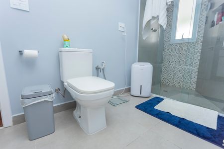 Casa à venda com 500m², 3 quartos e 3 vagasBanheiro  2 da Suíte 1