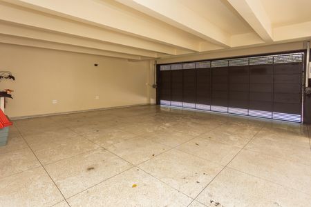 Casa à venda com 500m², 3 quartos e 3 vagasGaragem