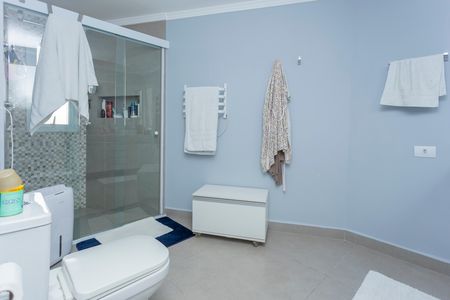Casa à venda com 500m², 3 quartos e 3 vagasBanheiro  2 da Suíte 1