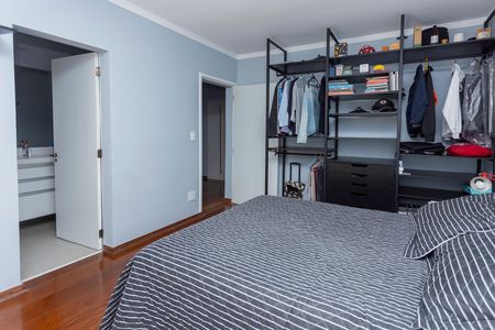 Casa à venda com 500m², 3 quartos e 3 vagasSuíte 2