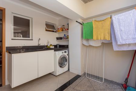 Casa à venda com 500m², 3 quartos e 3 vagasLavanderia