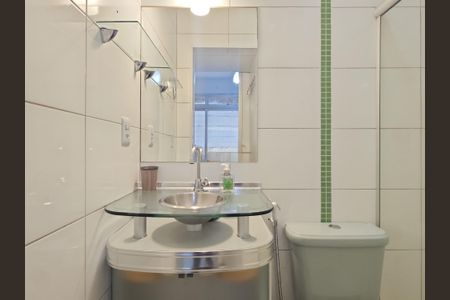 Apartamento para alugar com 100m², 3 quartos e 1 vagaBanheiro da Suíte