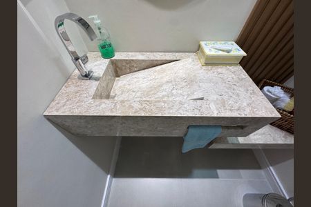 Apartamento à venda com 71m², 2 quartos e 1 vaga Apartamento à venda com 71m², 2 quartos e 1 vagaLavabo