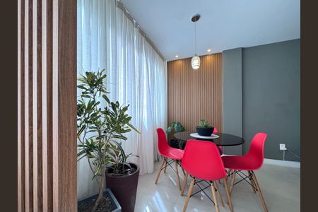 Sala de apartamento à venda com 2 quartos, 71m² em Recreio dos Bandeirantes, Rio de Janeiro
