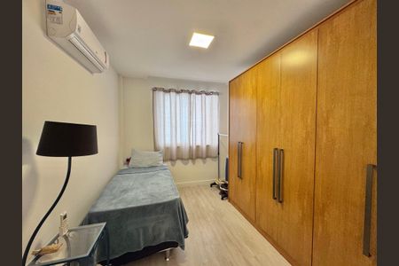 Apartamento à venda com 71m², 2 quartos e 1 vaga Apartamento à venda com 71m², 2 quartos e 1 vagaQuarto
