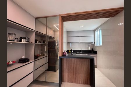 Apartamento à venda com 71m², 2 quartos e 1 vaga Apartamento à venda com 71m², 2 quartos e 1 vagaCozinha e Área de Serviço