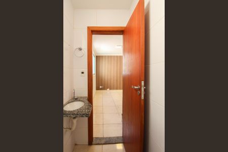 Casa à venda com 124m², 2 quartos e 1 vagaLavabo