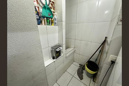 Apartamento à venda com 70m², 3 quartos e 1 vagaArea de serviço