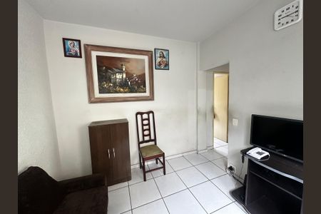 Sala de apartamento à venda com 3 quartos, 70m² em Alto Barroca, Belo Horizonte
