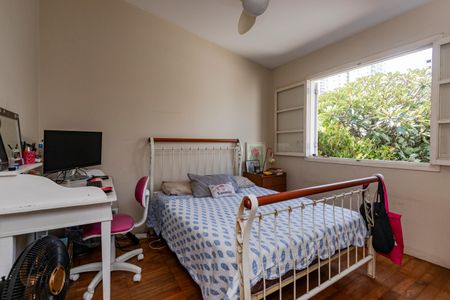 Casa à venda com 225m², 4 quartos e 3 vagasQuarto 1