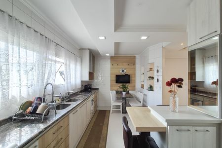 Casa à venda com 232m², 3 quartos e 3 vagas Casa à venda com 232m², 3 quartos e 3 vagasCozinha