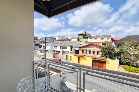 Casa à venda com 232m², 3 quartos e 3 vagas Casa à venda com 232m², 3 quartos e 3 vagasVaranda Suíte