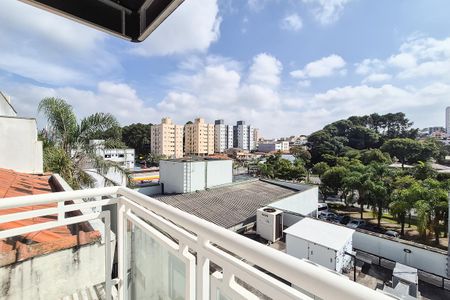 Casa à venda com 232m², 3 quartos e 3 vagas Casa à venda com 232m², 3 quartos e 3 vagasvaranda Quarto 2