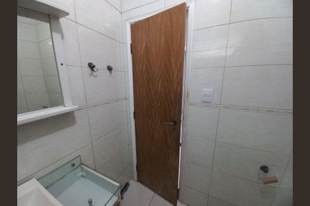 Apartamento para alugar com 65m², 2 quartos e 1 vaga Apartamento para alugar com 65m², 2 quartos e 1 vagaBanheiro