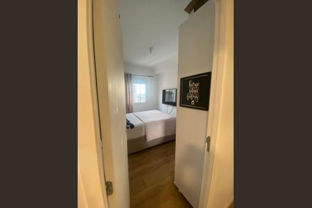 Quarto de apartamento à venda com 2 quartos, 48m² em Padroeira, Osasco