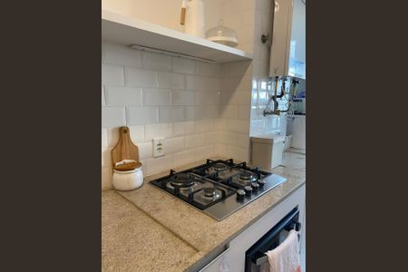 Apartamento à venda com 48m², 2 quartos e 2 vagasCozinha