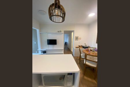 Sala de apartamento à venda com 2 quartos, 48m² em Padroeira, Osasco
