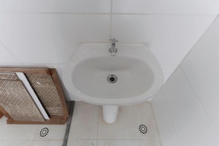 Apartamento para alugar com 30m², 1 quarto e sem vaga Apartamento para alugar com 30m², 1 quarto e sem vagaBanheiro