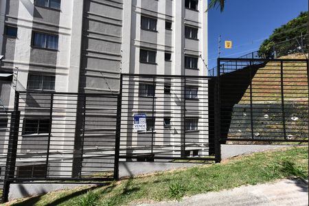 Apartamento à venda com 50m², 2 quartos e 1 vagaPlaca instalada no dia 16-04-2026. Com o codigo LSVN-41