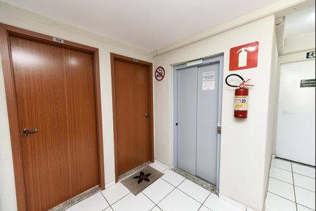 Apartamento à venda com 50m², 2 quartos e 1 vagaHall