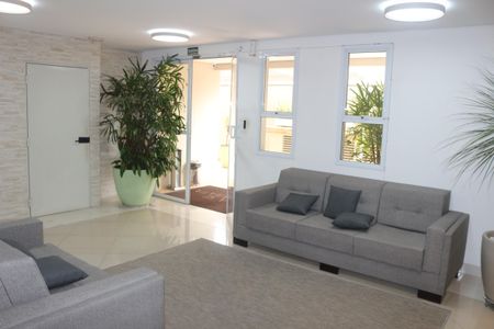 Apartamento à venda com 83m², 3 quartos e 2 vagasHall social