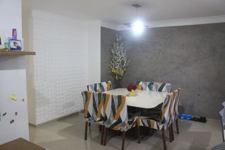 Apartamento à venda com 83m², 3 quartos e 2 vagasSala