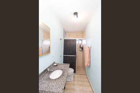 Casa à venda com 150m², 2 quartos e 2 vagas Casa à venda com 150m², 2 quartos e 2 vagasBanheiro