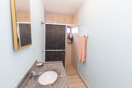 Casa à venda com 150m², 2 quartos e 2 vagas Casa à venda com 150m², 2 quartos e 2 vagasBanheiro