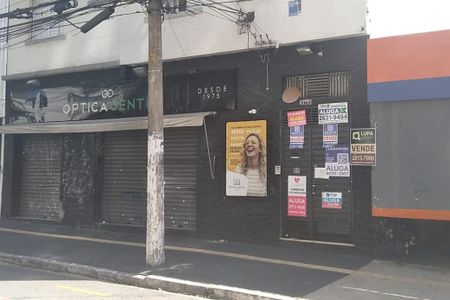 Apartamento para alugar com 79m², 2 quartos e sem vagaFachada