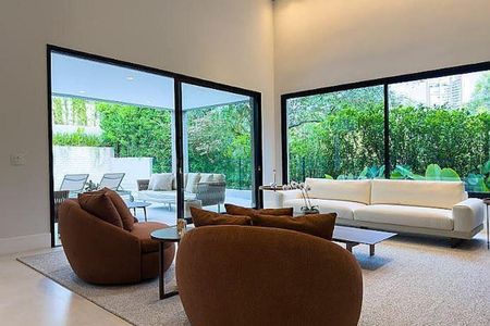 Casa à venda com 4 quartos, 640m² em Alphaville, Santana de Parnaíba