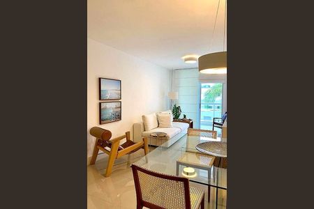 Apartamento à venda com 2 quartos, 89m² em Itaipu, Niterói