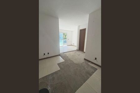 Casa à venda com 4 quartos, 480m² em Itaipu, Niterói