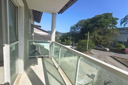 Casa à venda com 4 quartos, 480m² em Itaipu, Niterói