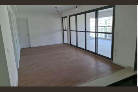 Apartamento à venda com 22m², 1 quarto e sem vaga