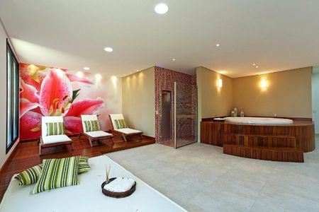 Apartamento à venda com 164m², 3 quartos e 4 vagas