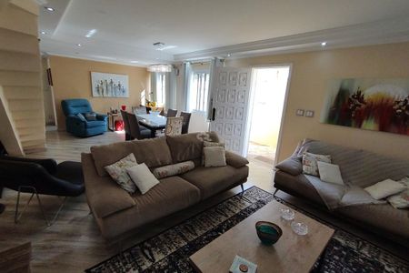 Casa à venda com 3 quartos, 210m² em Vila Santana, São Paulo