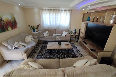 Casa à venda com 3 quartos, 210m² em Vila Santana, São Paulo